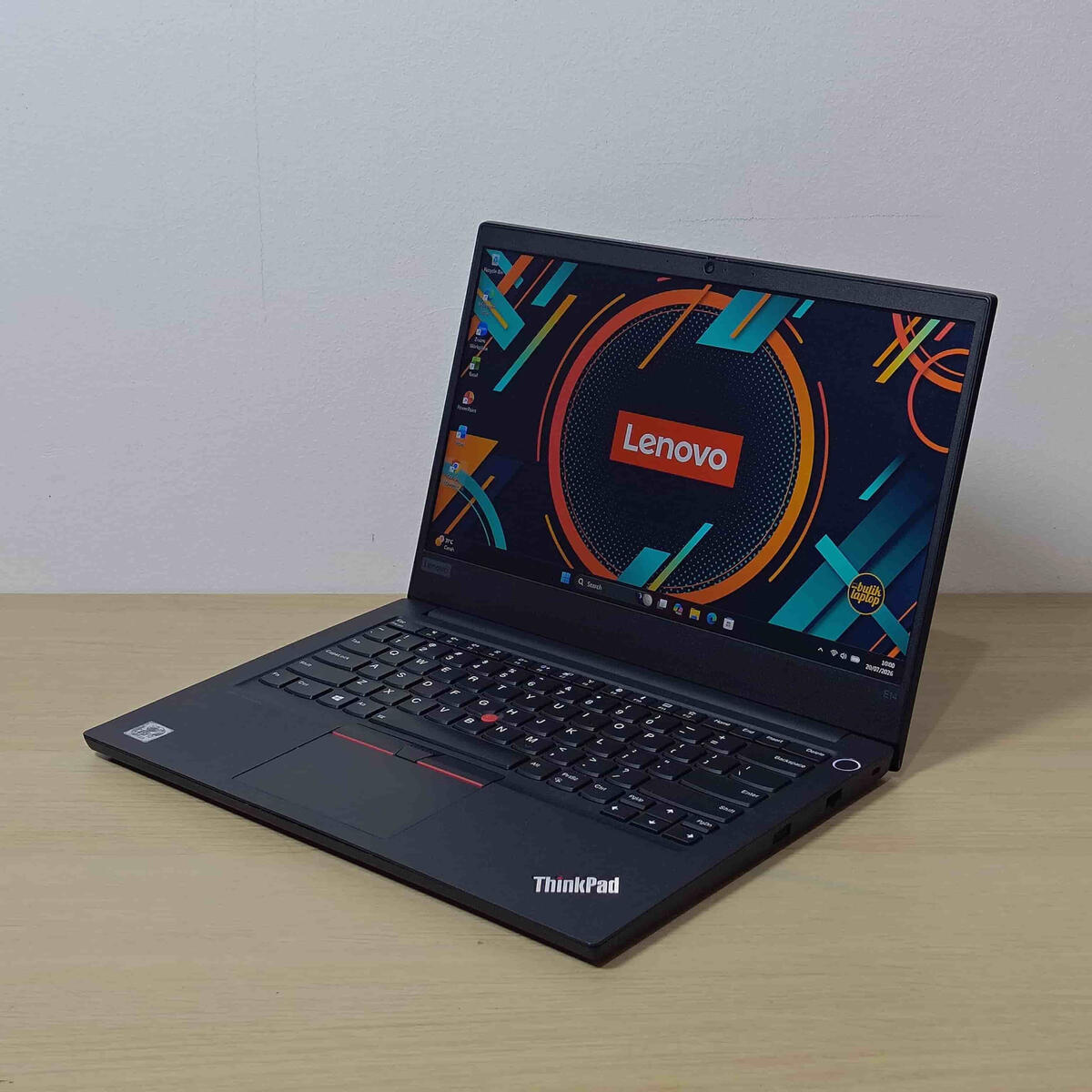 Lenovo Thinkpad E14G1 Kanan Lenovo Thinkpad E14G1 Kanan Butik Laptop